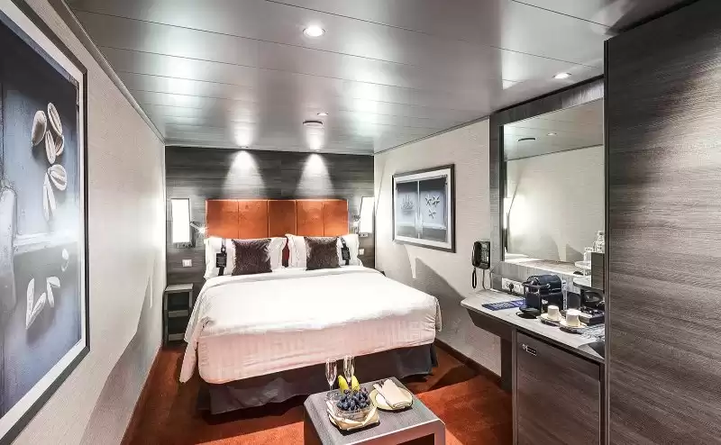 Yacht Club Suite Interior