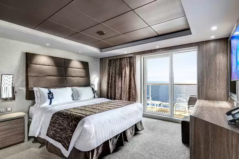Yacht Club Royal Suite