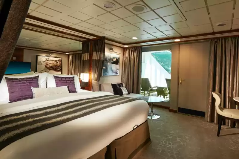 Suite Penthouse Deluxe con gran balcón con vistas a la proa