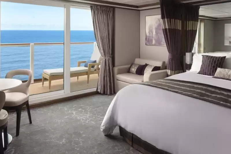 Suite Penthouse trasera con gran balcón